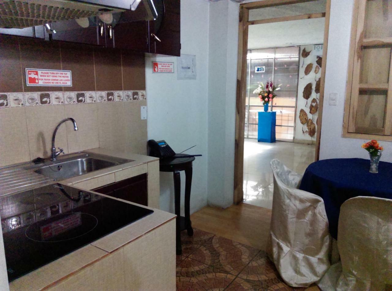 Escocie - Quito Hotell Eksteriør bilde